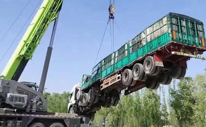 扶绥道路脱困救援案例